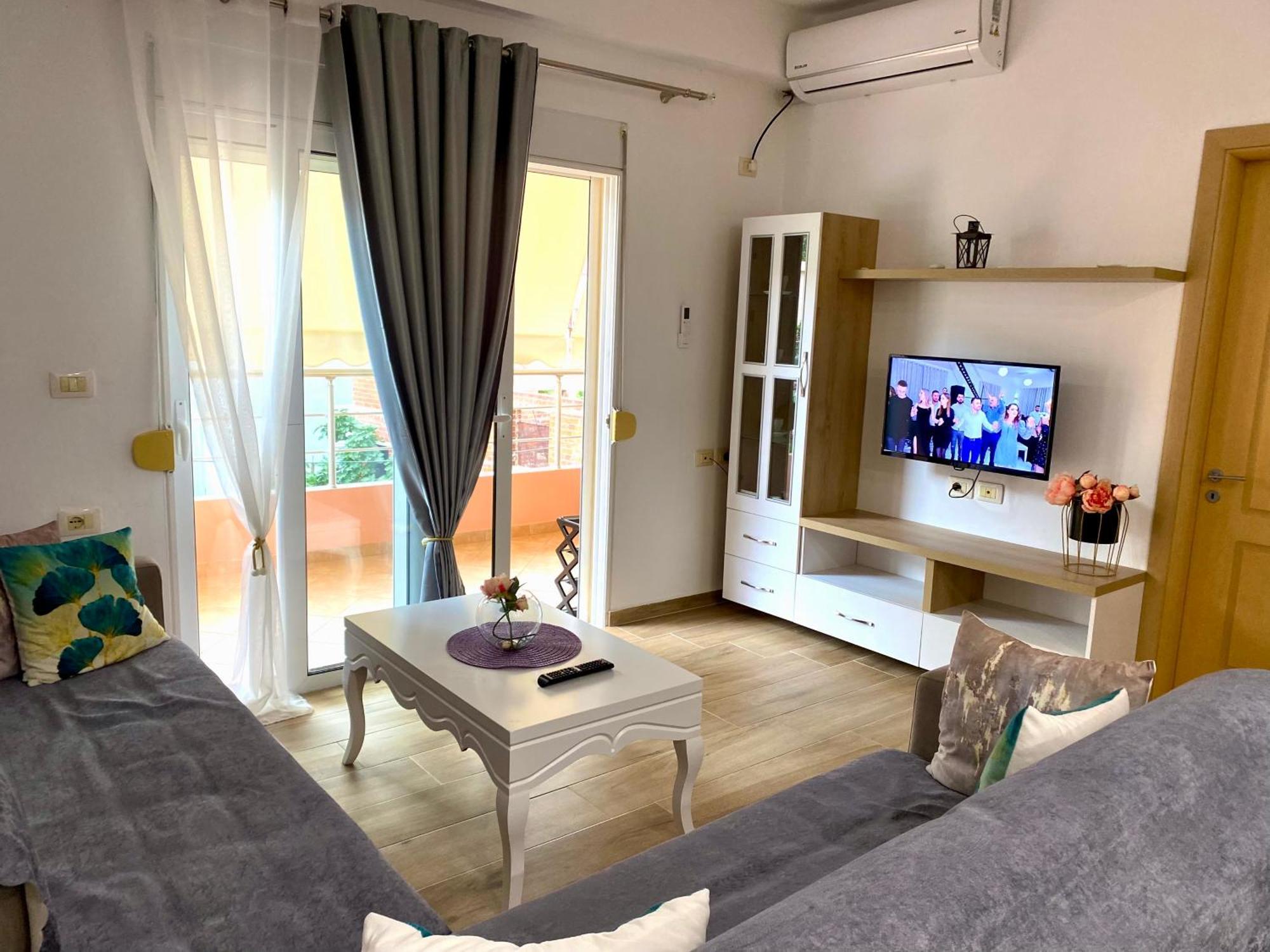 Bellas Apartment 2 Sarandë Buitenkant foto
